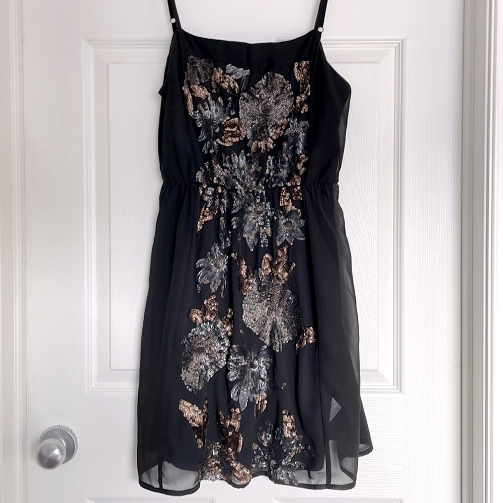 Temperance Sequin Front Dress XS
